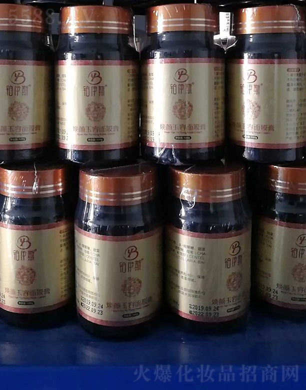 �ɶ��K��˹���Q(m��o)���޹�˾���K��˹���������Ĥ��