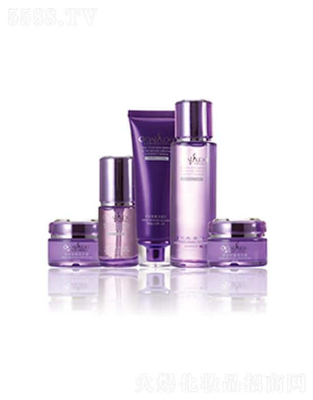 ��������������Ƽ����޹�˾�������òݱ�����ϵ�� �a(b��)ˮ�{(di��o)���澏�Ք����w