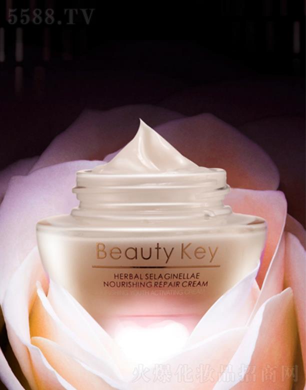 �V���Rٻ���yƷ���޹�˾���Ⱦ���(f��)���ˮ�����B(y��ng)���o˪ 50g  �����wɫ