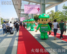 ���ŷ������ڊ^��Ͳ���