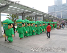 �𱬿�ͨ��ģ���͵Ĵ����ƏV��ʹ�û��˚ⱶ��