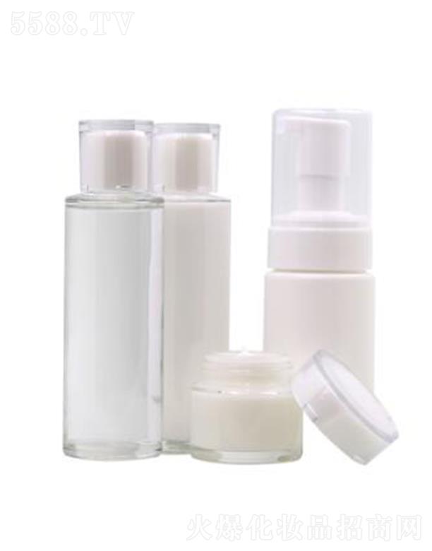 �Ϻ�����ϴ���̻��yˮ��Һ��˪ ���A(ch��)�o(h��)�wƷ�(l��i)