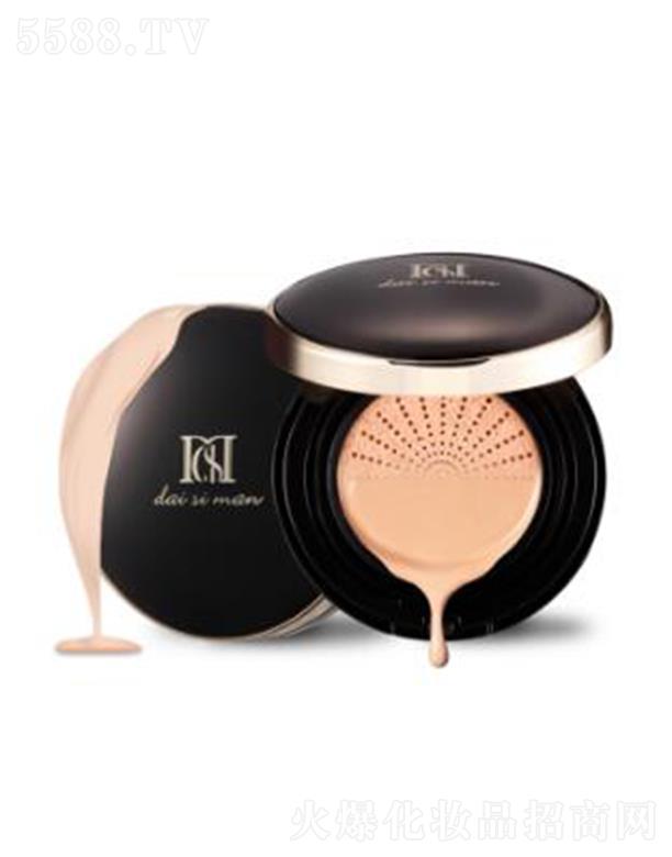 �V����ɫ���yƷ���޹�˾��D.S.M��z��ˮ�К�|CC˪02 �p�pһ�ĳʬF(xi��n)�p����ˬ