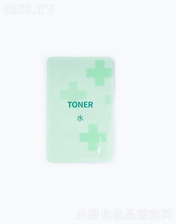 �Ϻ������������|���û��WƷ���޹�˾�����������澏���o���B(y��ng)ˮ��С�ӣ�