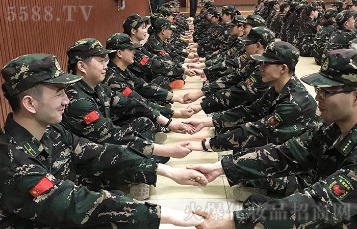 ��P(y��ng)�t�����ľ��񡪡������������D���^��