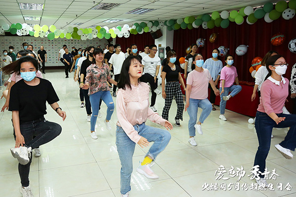 �\�ӽ≺����ӵ������𱬾W(w��ng)�����\�� ���ഺ��5���\�����Օ��A�M�e�k