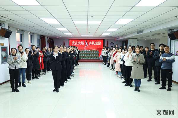 �펽�`���A�������»����𱬾W(w��ng)��T���l(f��)��Ů��(ji��)�YƷ��