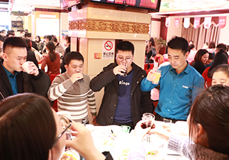 �ж����㣬�ж��Լ����ж������ж���ۣ�