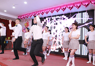 �_��������˻��˵��L(f��ng)����չ�F(xi��n)�����˵�������