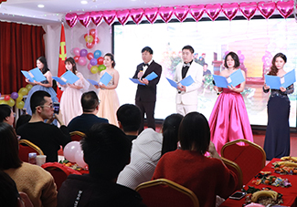 �����ǻ�������������׌ȫ����֮��(d��ng)�ݣ�